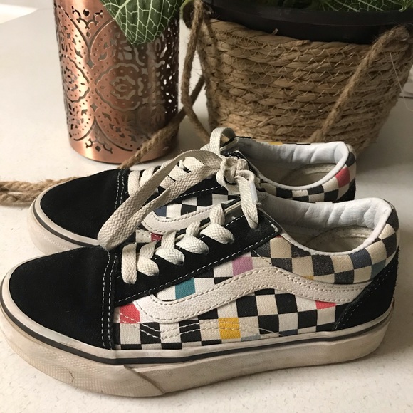 vans ward rainbow checkered skate shoes